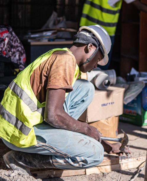 Technicien intervenant sur une installation